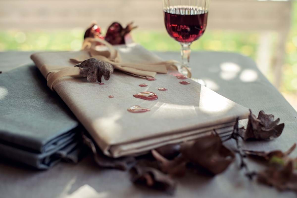 Tovaglia Cerata Naturale, Beige o Grigia Blanc Mariclò 140x180 cm - immagine 3