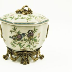 Scatola Decoro Floreale con uccelli con finiture bronzo di Royal Family L 18 L 14 H 18