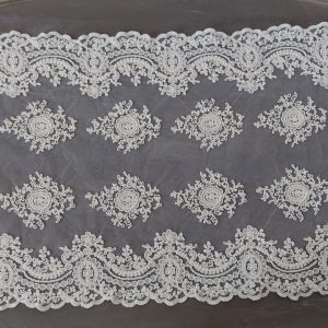 Centrino Luxury Corinzio color Biscotto Chez Moi