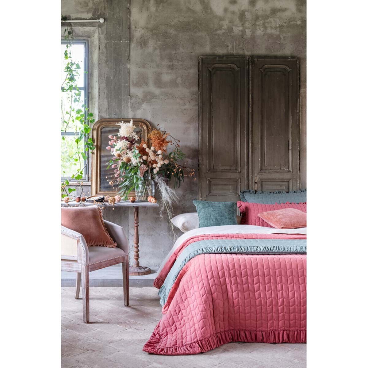 Trapunta con gala Blancmariclo '