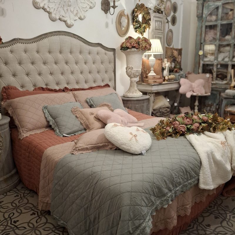 trapunta con gala in pizzo 200gr